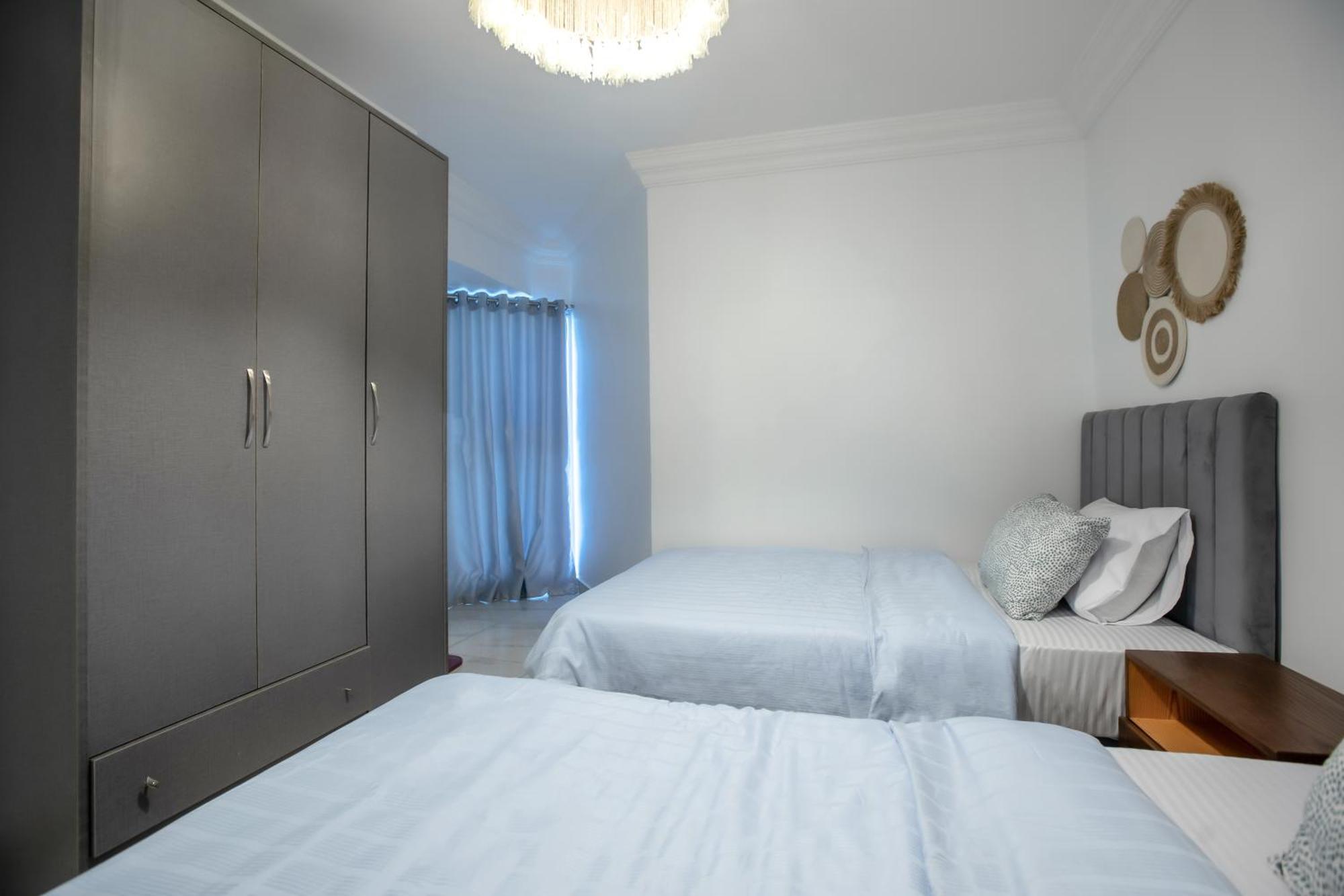 Skyline Premium Properties Alexandria Bagian luar foto