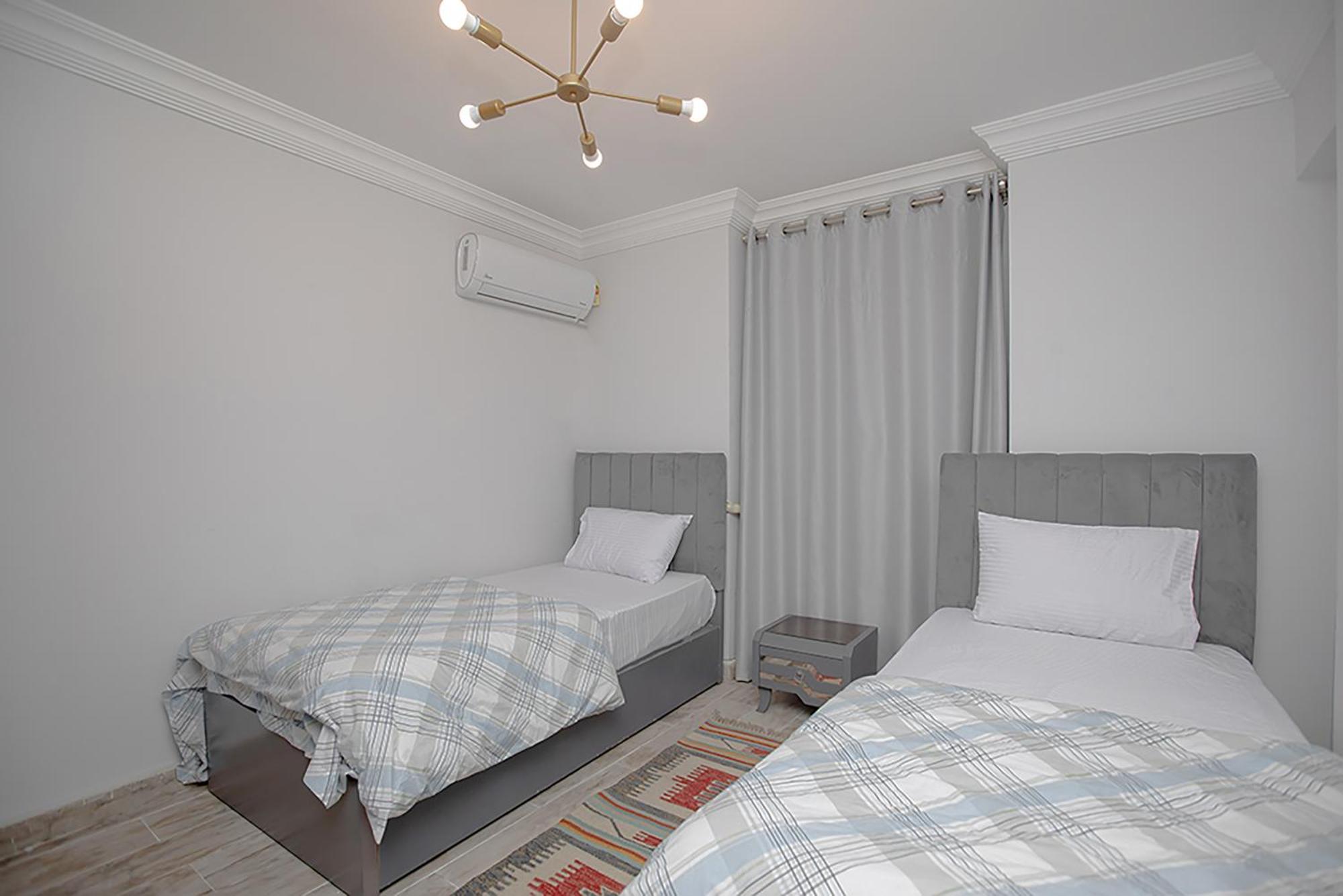 Skyline Premium Properties Alexandria Bagian luar foto