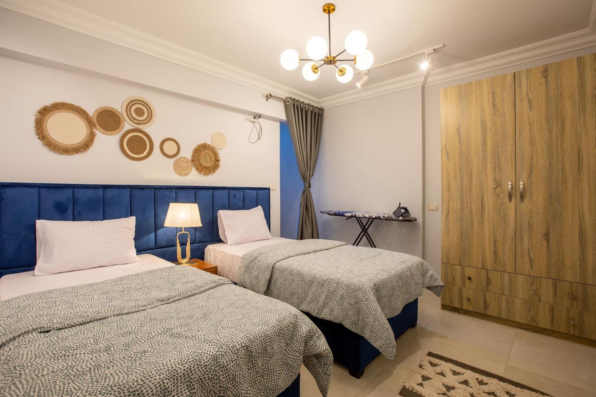 Skyline Premium Properties Alexandria Bagian luar foto